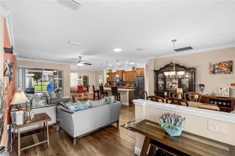 Casa en venta en Leesburg, Florida, 2 dormitorios, 216.74 m2 № 2291609 - foto 8