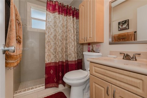 Купить кондоминиум в Хайалиа, Флорида 3 спальни, 120.77м2, № 2088309 - фото 25