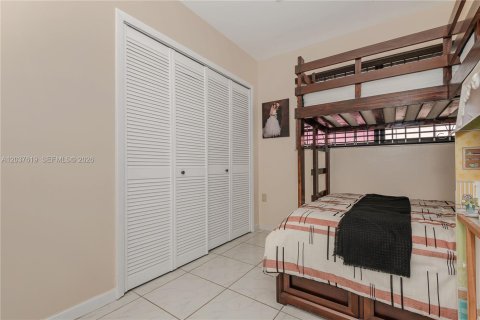 Купить кондоминиум в Хайалиа, Флорида 3 спальни, 120.77м2, № 2088309 - фото 22