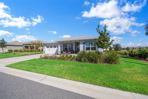 Villa ou maison à vendre à Ocala, Floride: 2 chambres, 187.57 m2 № 2419533 - photo 4