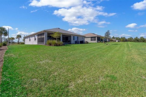Villa ou maison à vendre à Ocala, Floride: 2 chambres, 187.57 m2 № 2419533 - photo 8