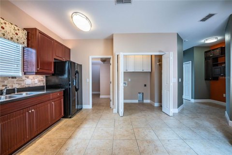 Touwnhouse à vendre à Plant City, Floride: 3 chambres, 161 m2 № 1904756 - photo 30