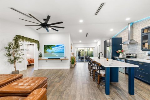 Touwnhouse à louer à Miami, Floride: 2 chambres, 102.56 m2 № 1993299 - photo 8