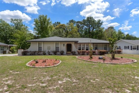 House in Homosassa, Florida 2 bedrooms, 168.52 sq.m. № 2109980