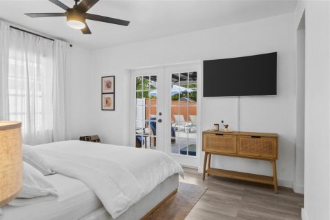 Casa en venta en Fort Lauderdale, Florida, 4 dormitorios, 159.05 m2 № 2179799 - foto 16