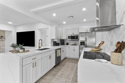 Casa en venta en Fort Lauderdale, Florida, 4 dormitorios, 159.05 m2 № 2179799 - foto 6