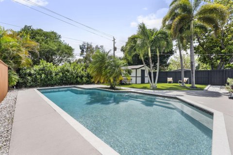 Casa en venta en Fort Lauderdale, Florida, 4 dormitorios, 159.05 m2 № 2179799 - foto 27