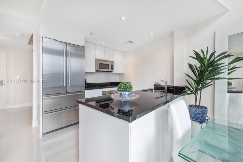 Купить кондоминиум в Майами, Флорида 3 спальни, 140.1м2, № 1956474 - фото 7