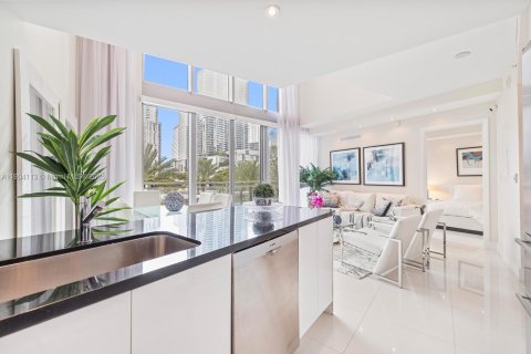 Купить кондоминиум в Майами, Флорида 3 спальни, 140.1м2, № 1956474 - фото 5