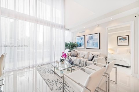 Купить кондоминиум в Майами, Флорида 3 спальни, 140.1м2, № 1956474 - фото 29