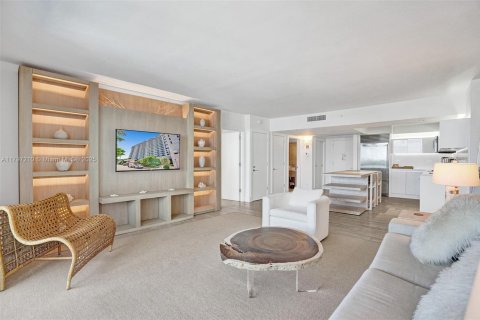 Снять в аренду кондоминиум в Майами-Бич, Флорида 1 спальня, 82.59м2, № 1935034 - фото 11