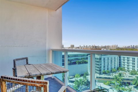 Снять в аренду кондоминиум в Майами-Бич, Флорида 1 спальня, 82.59м2, № 1935034 - фото 28