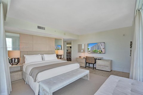 Снять в аренду кондоминиум в Майами-Бич, Флорида 1 спальня, 82.59м2, № 1935034 - фото 4