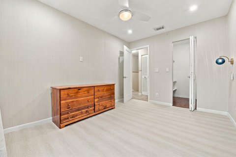 Touwnhouse à vendre à Boca Raton, Floride: 3 chambres, 117.8 m2 № 2406042 - photo 18