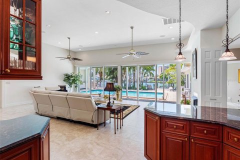 Casa en venta en Clearwater, Florida, 3 dormitorios, 278.52 m2 № 1856418 - foto 18