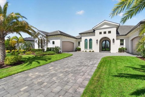 House in Parrish, Florida 3 bedrooms, 308.81 sq.m. № 2431632 - photo 6