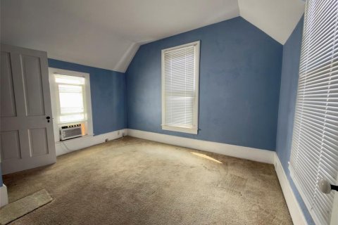 House in Eustis, Florida 3 bedrooms, 166.2 sq.m. № 2399372 - photo 16