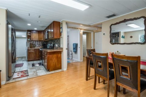 Casa en venta en Center Hill, Florida, 2 dormitorios, 108.7 m2 № 2211644 - foto 7