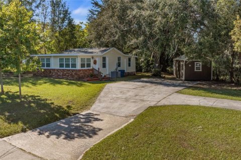 Casa en venta en Center Hill, Florida, 2 dormitorios, 108.7 m2 № 2211644 - foto 2