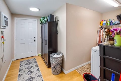 Casa en venta en Center Hill, Florida, 2 dormitorios, 108.7 m2 № 2211644 - foto 18