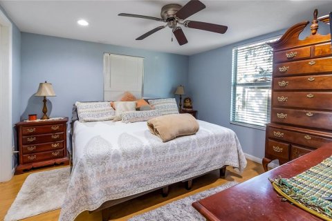 Casa en venta en Center Hill, Florida, 2 dormitorios, 108.7 m2 № 2211644 - foto 13
