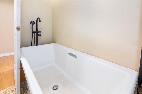 Casa en venta en Center Hill, Florida, 2 dormitorios, 108.7 m2 № 2211644 - foto 16