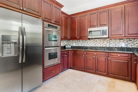 House in Fort Lauderdale, Florida 4 bedrooms, 256.13 sq.m. № 1863812 - photo 24