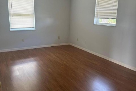 House in Port St. Lucie, Florida 2 bedrooms, 102.19 sq.m. № 2272273 - photo 5