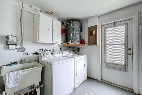 House in Holiday, Florida 2 bedrooms, 106.93 sq.m. № 1870794 - photo 30