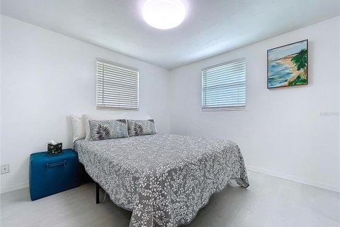 House in Holiday, Florida 2 bedrooms, 106.93 sq.m. № 1870794 - photo 27