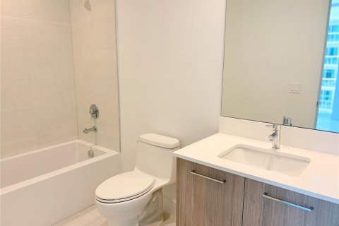 Copropriété à vendre à Fort Lauderdale, Floride: 3 chambres, 156.26 m2 № 2158313 - photo 9