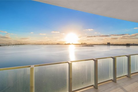 Copropriété à louer à Miami, Floride: 2 chambres, 113.62 m2 № 2001146 - photo 21