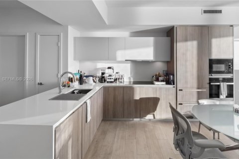 Copropriété à louer à Miami, Floride: 2 chambres, 113.62 m2 № 2001146 - photo 20