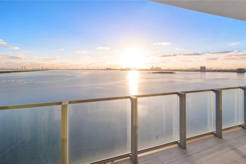 Copropriété à louer à Miami, Floride: 2 chambres, 113.62 m2 № 2001146 - photo 17