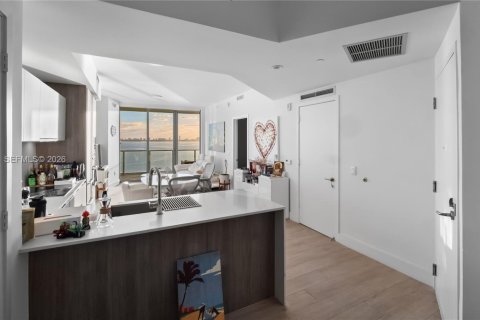 Copropriété à louer à Miami, Floride: 2 chambres, 113.62 m2 № 2001146 - photo 22