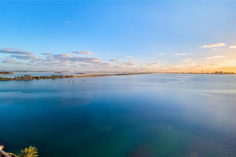 Copropriété à louer à Miami, Floride: 2 chambres, 113.62 m2 № 2001146 - photo 25