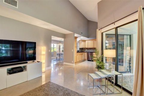 Touwnhouse à louer à Boca Raton, Floride: 3 chambres, 147.44 m2 № 2168894 - photo 11