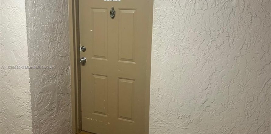 Condo à Miami, Floride, 2 chambres № 1820187