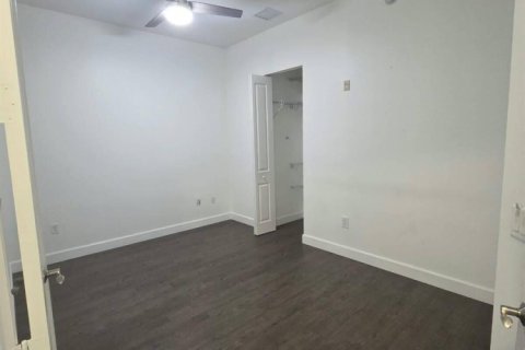 Copropriété à louer à Sunrise, Floride: 3 chambres, 159.7 m2 № 2386951 - photo 6