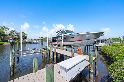 Condo in Jupiter, Florida, 3 bedrooms № 2247665 - photo 16