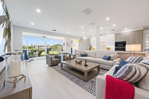 Condo in Jupiter, Florida, 3 bedrooms № 2247665 - photo 9