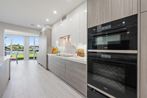 Condo in Jupiter, Florida, 3 bedrooms № 2247665 - photo 4