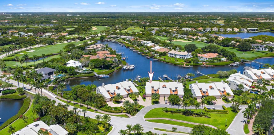 Condo in Jupiter, Florida, 3 bedrooms № 2247665