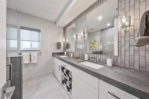 Condo in Jupiter, Florida, 3 bedrooms № 2247665 - photo 20