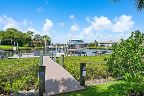 Condo in Jupiter, Florida, 3 bedrooms № 2247665 - photo 15