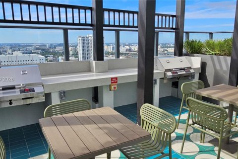 Снять в аренду кондоминиум в Майами, Флорида 1 спальня, 60.39м2, № 2004812 - фото 29