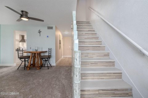 Touwnhouse à vendre à Ormond Beach, Floride: 2 chambres, 123.65 m2 № 1903788 - photo 13