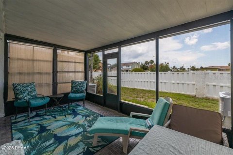 Touwnhouse à vendre à Ormond Beach, Floride: 2 chambres, 123.65 m2 № 1903788 - photo 21