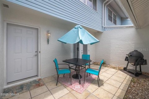Touwnhouse à vendre à Ormond Beach, Floride: 2 chambres, 123.65 m2 № 1903788 - photo 5
