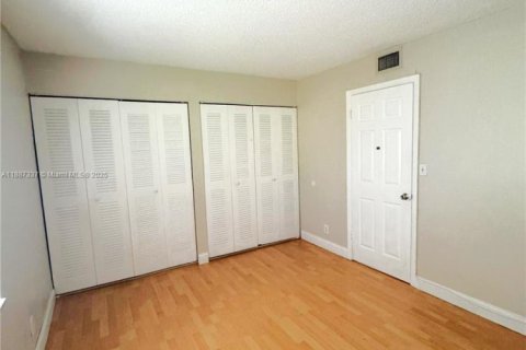 Condominio en alquiler en Plantation, Florida, 3 dormitorios, 150.87 m2 № 1933022 - foto 7